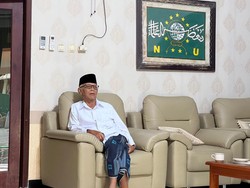 Ketum MUI Minta Candaan Zulhas soal Amin Tidak Dilebih-lebihkan