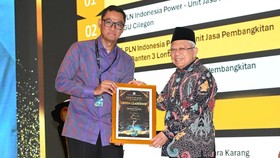 Dirut PLN Darmawan Kembali Raih Green Leadership Utama dari KLHK