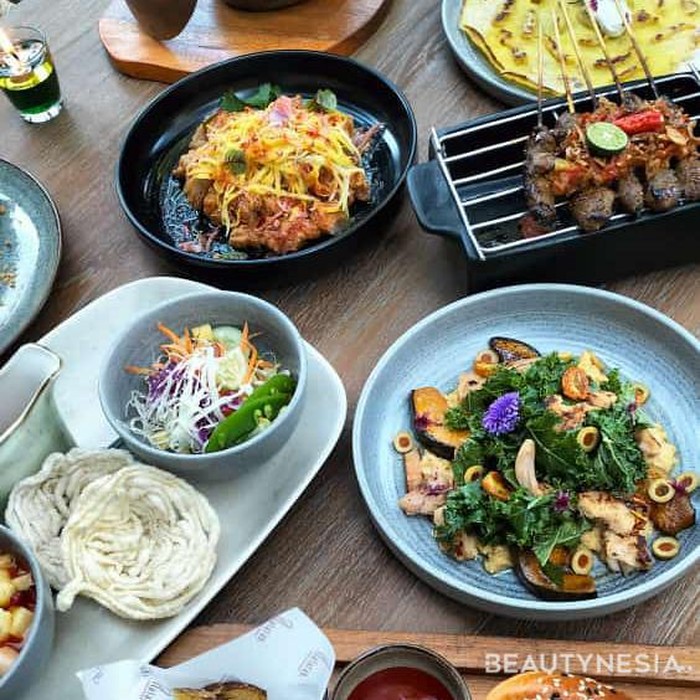 Potret Plataran Puncak