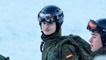 img-title Viral Putri Spanyol Dikunjungi Raja Felipe di Tempat Militer