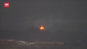 VIDEO: Melihat Penurunan Semburan Lava di Gunung Berapi Islandia