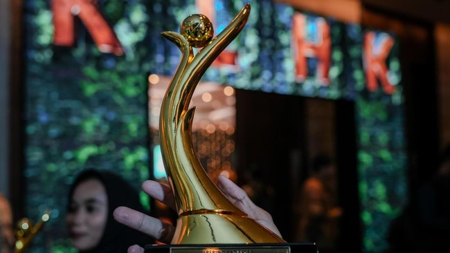 Pertamina Patra Niaga menyabet 12 penghargaan PROPER Emas dan 44 PROPER Hijau dari Kementerian Lingkungan Hidup dan Kehutanan (KLHK).