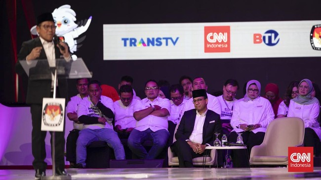 Pernyataan pemungkas Cak Imin dalam debat cawapres adalah terkait gagasan 'slepetnomics' dan pembangunan ekonomi pakai otak dan hati.