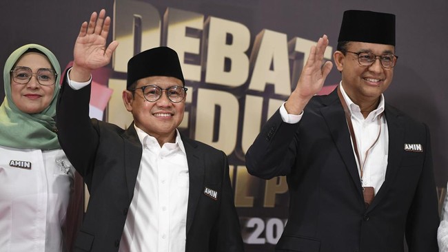 Cawapres Cak Imin menyinggung maraknya mafia di Indonesia sambil menyindir soal kerja, kerja, kerja.