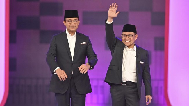 Cawapres nomor urut 1 Muhaimin Iskandar alias Cak Imin menjanjikan akan menggelontorkan dana Rp5 miliar per desa setiap tahun jika menang di Pilpres 2024.