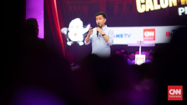 Cawapres nomor urut 2 Gibran Rakabuming berjanji akan menguatkan sumber daya manusia (SDM) digital jika terpilih dalam Pilpres 2024. 