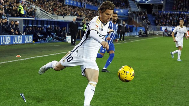 Promosi ke Serie A Como cari bala bantuan dengan diisukan bakal merekrut bintang Real Madrid Luka Modric dan eks pemain Barcelona Pedro.