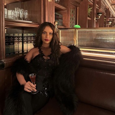 Pernah Idap Autoimun, Erika Carlina Kini Fokus Jaga Pikiran Tetap Positif