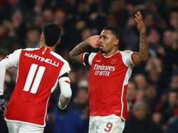 Wanti-wanti untuk Duo Gabriel: Jangan Banyak Protes, Buktikan Lewat Gol!