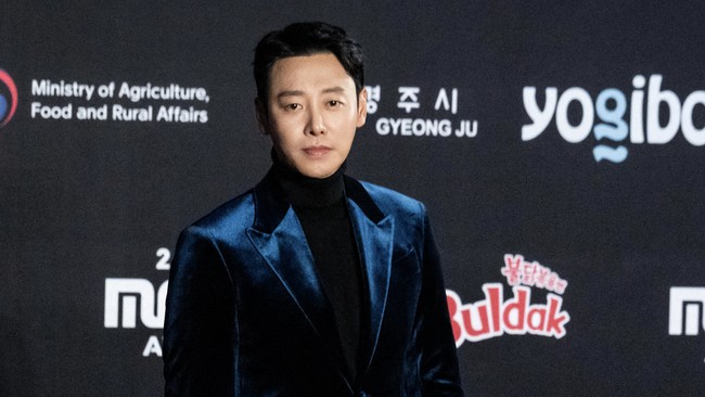 Kim Dong-wook Resmi Menikah Hari Ini dalam Upacara yang Tertutup