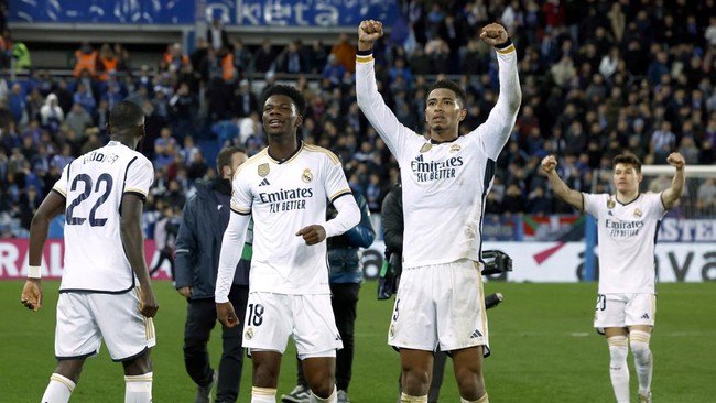 Real Madrid kembali ke puncak klasemen Liga Spanyol dan samai poin Girona pada Jumat (22/12).