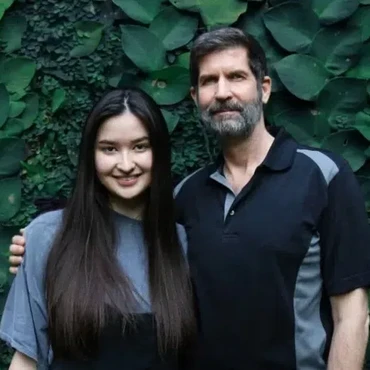 Ini Sosok Ayah Bule Stephani Poetri Mantan Suami Kedua Titi DJ