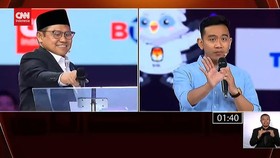 VIDEO: Momen Mic Cak Imin Jatuh saat Debat Pertama Cawapres
