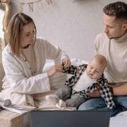 Jangan Sampai Kewalahan, Simak Tips Staycation bersama Bayi atau Balita buat Ibu Muda