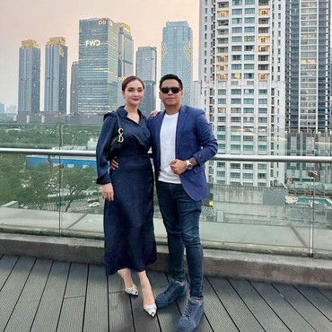 Usai Unggah Foto Dugaan KDRT, Umi Kalsum Minta Maaf ke Wirang Birawa