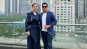 Usai Unggah Foto Dugaan KDRT, Umi Kalsum Minta Maaf ke Wirang Birawa