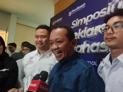 Muncul Gerakan Salam 4 Jari, Bahlil: Ciri-ciri Hati Galau