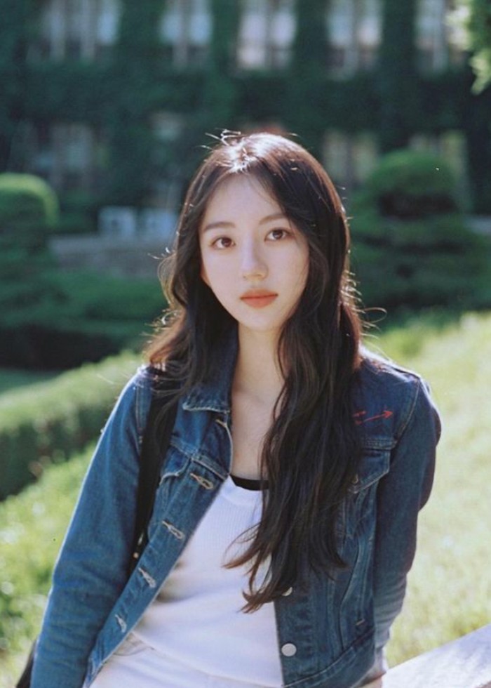 Di 2015, ia aktif dalam acara The Mickey Mouse Club bersama Mark, Jeno, Haechan, Jaemin dan Jisung NCT, serta 3 mantan trainee SM lainnya./ Foto: instagram.com/lamimienne