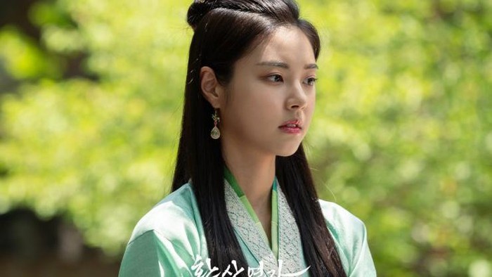 Profil Hong Ye Ji, Aktris Cantik yang Menjadi Selir Park Ji Hoon di Drakor Love Song For Illusion