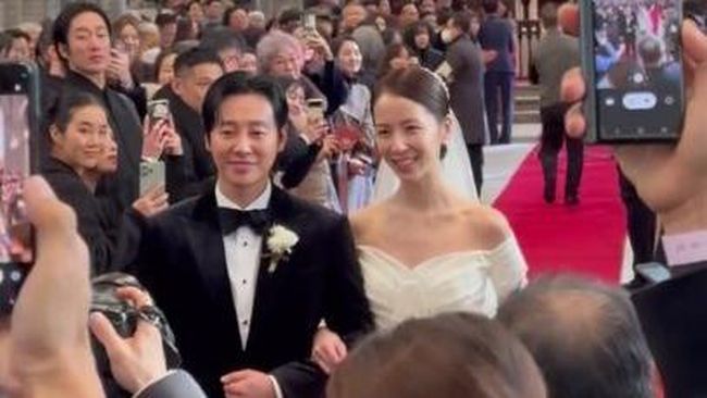 Stella Kim, Istri Kim Dong Wook Umumkan Kehamilan