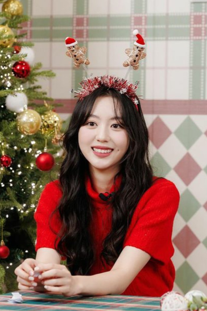 Pesona Kim Lami tidak banyak berubah, sejak kemunculan pertamanya sebagai anggota SMRookies. Wah, penggemar pasti tidak sabar menunggu karya-karyanya sebagai aktris, ya./ Foto: instagram.com/sm_actist_
