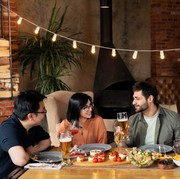 5 Cara Menjaga Makan Selama Liburan Agar Berat Badan Tidak Naik