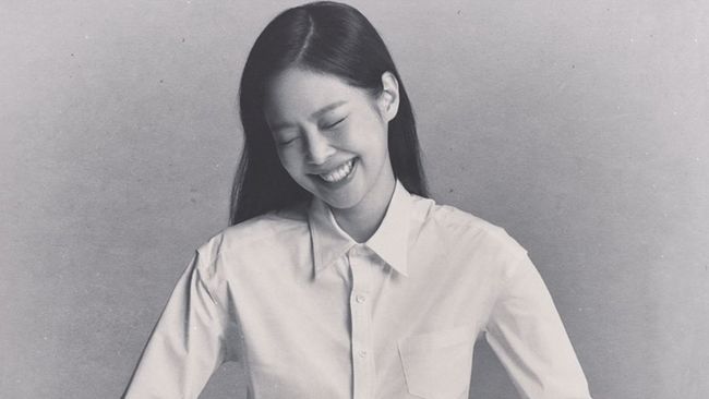 Jennie BLACKPINK resmi mengumumkan sudah mendirikan agensinya sendiri yang diberi nama OA alias ODD ATELIER pada Minggu (24/12).
