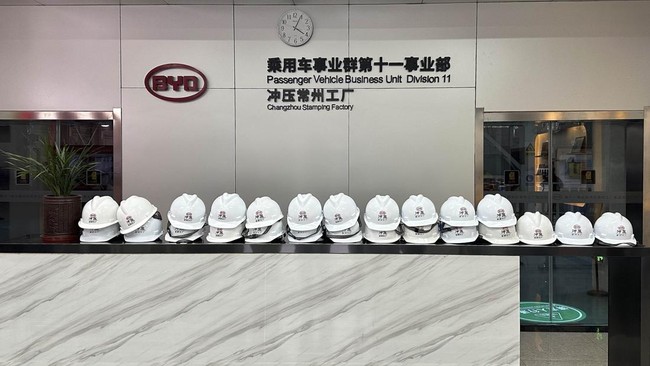 Pabrik mobil listrik BYD di Changzhou, China sebagai fasilitas produksi Atto 3 dan Seal untuk pasar domestik dan ekspor.