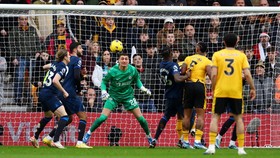Hasil Liga Inggris: Buang-buang Peluang, Chelsea Dihajar Wolves