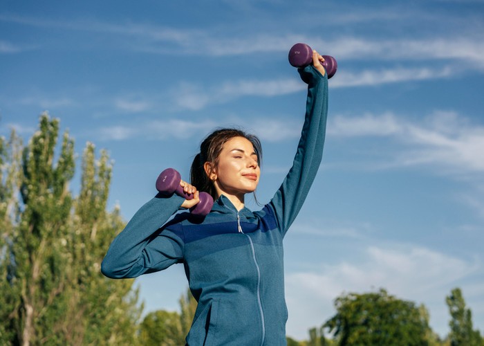 Alasan Olahraga Pagi Lebih Sehat, Bisa Membantu Menurunkan Berat Badan Secara Efektif/Foto:freepik.com Olahraga saat Perut Kosong, Apakah Aman?