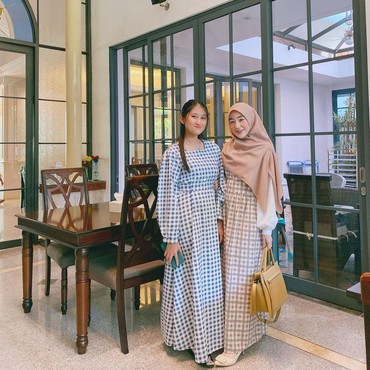 Digoda Adik Nyanyi Natal, Larissa Chou: Nggak Mempan