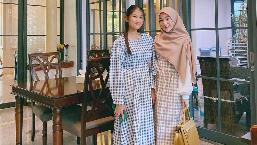Digoda Adik Nyanyi Natal, Larissa Chou: Nggak Mempan