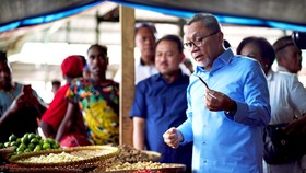 Mendag Sebut Harga Bapok Stabil Hadiah Natal dan Tahun Baru