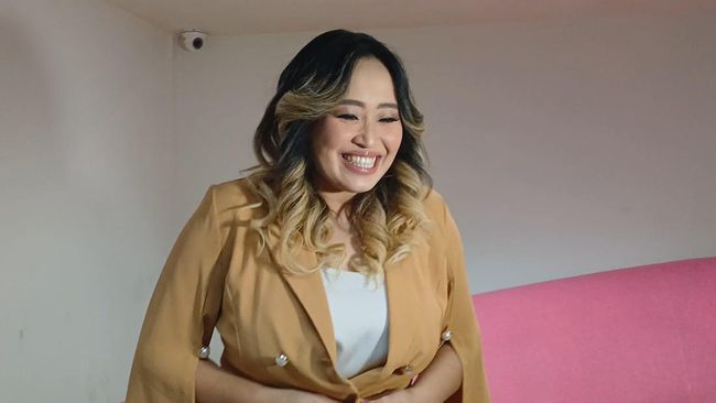 Pinkan Mambo punya mimpi besar dengan donat jualannya yang kini menjadi sorotan karena dianggap terlalu mahal dan dibilang lebih mirip odading.