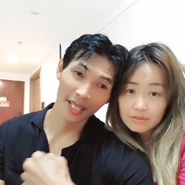 Jadi Istri Arya Khan, Pinkan Mambo Jualan Singkong Demi Bantu Suami Mencari Nafkah