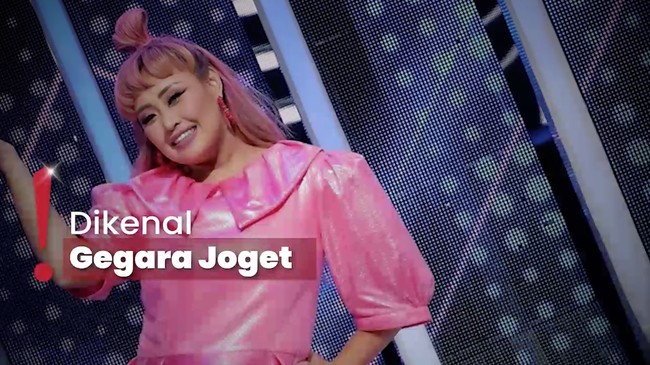 Nikah Secara Sederhana, Suami Pinkan Mambo Ternyata Penjual Singkong