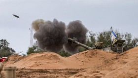Jet Tempur Israel Salah Sasaran, Komandan IDF Tewas Dibom