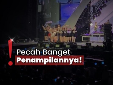 Panas Makin Semangat! TWICE Seru-seruan Bareng ONCE di Konser Jakarta