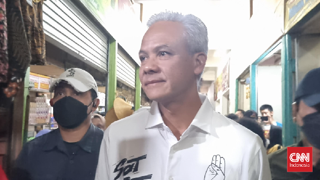 Capres nomor urut 3 Ganjar Pranowo angkat suara terkait sindiran Waketum Partai Gelora Fahri Hamzah karena beberapa kali mengkritik program pemerintah.