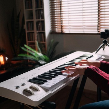 Lirik Lagu Get It Together (I Don't Really Wanna Stay)  - 702