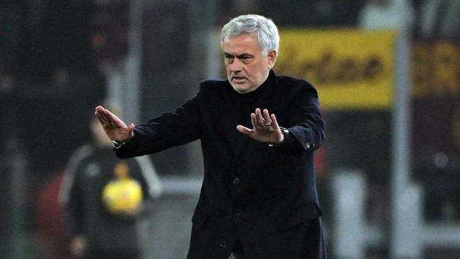 Jose Mourinho resmi dipecat AS Roma, Selasa (16/1), menyusul hasil buruk yang terus didapat I Giallorossi musim ini.