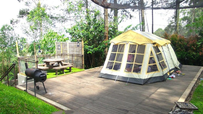 4 Rekomendasi Tempat Camping di Bandung, Cocok untuk Healing