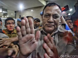 Pengacara Bantah Firli Bocorkan OTT Harun-Hasto: Saat Itu Beliau di Luar Kota