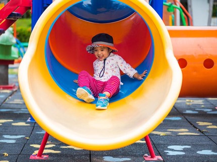 20 Tempat Makan yang Dilengkapi Playground di Bandung, Cafe dan Resto Kids Friendly Bun!