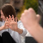4 Alasan Perempuan yang Menjadi Korban Kekerasan Sulit Speak Up dan Tidak Melapor