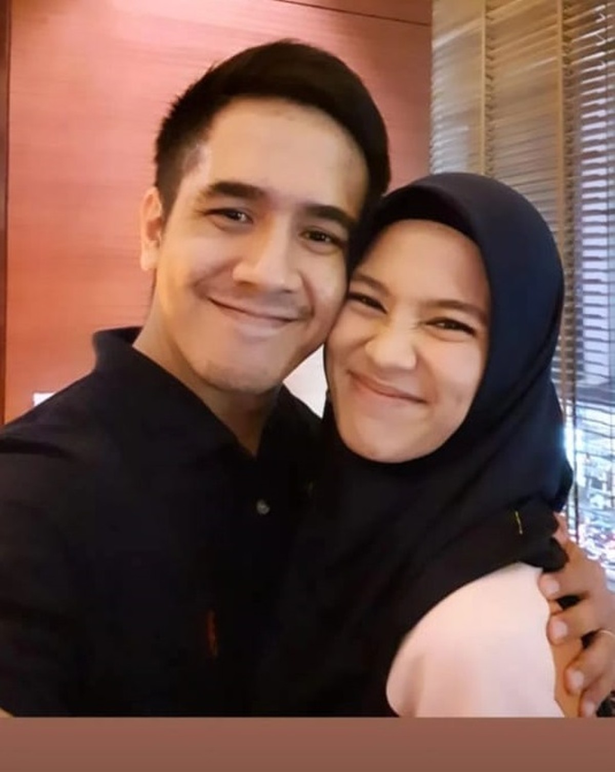 Kakak Alyssa&comma; Ananda Soebandono