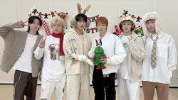 Lirik Lagu Love Me For Me - P1Harmony