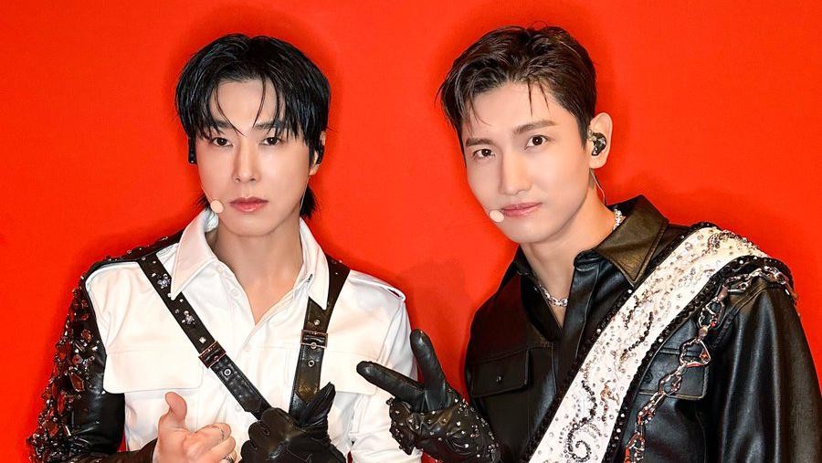 Lirik Lagu Rebel - TVXQ