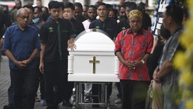 Lukas Enembe Bakal Dimakaman di Halaman Rumahnya di Jayapura