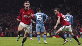 FOTO: 2 Bocah Ajaib Selamatkan MU dan Erik Ten Hag